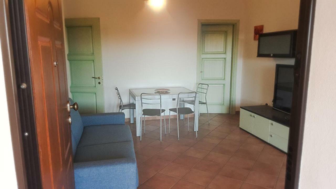 Appartamento A Pula Vicino Al Mare Екстер'єр фото