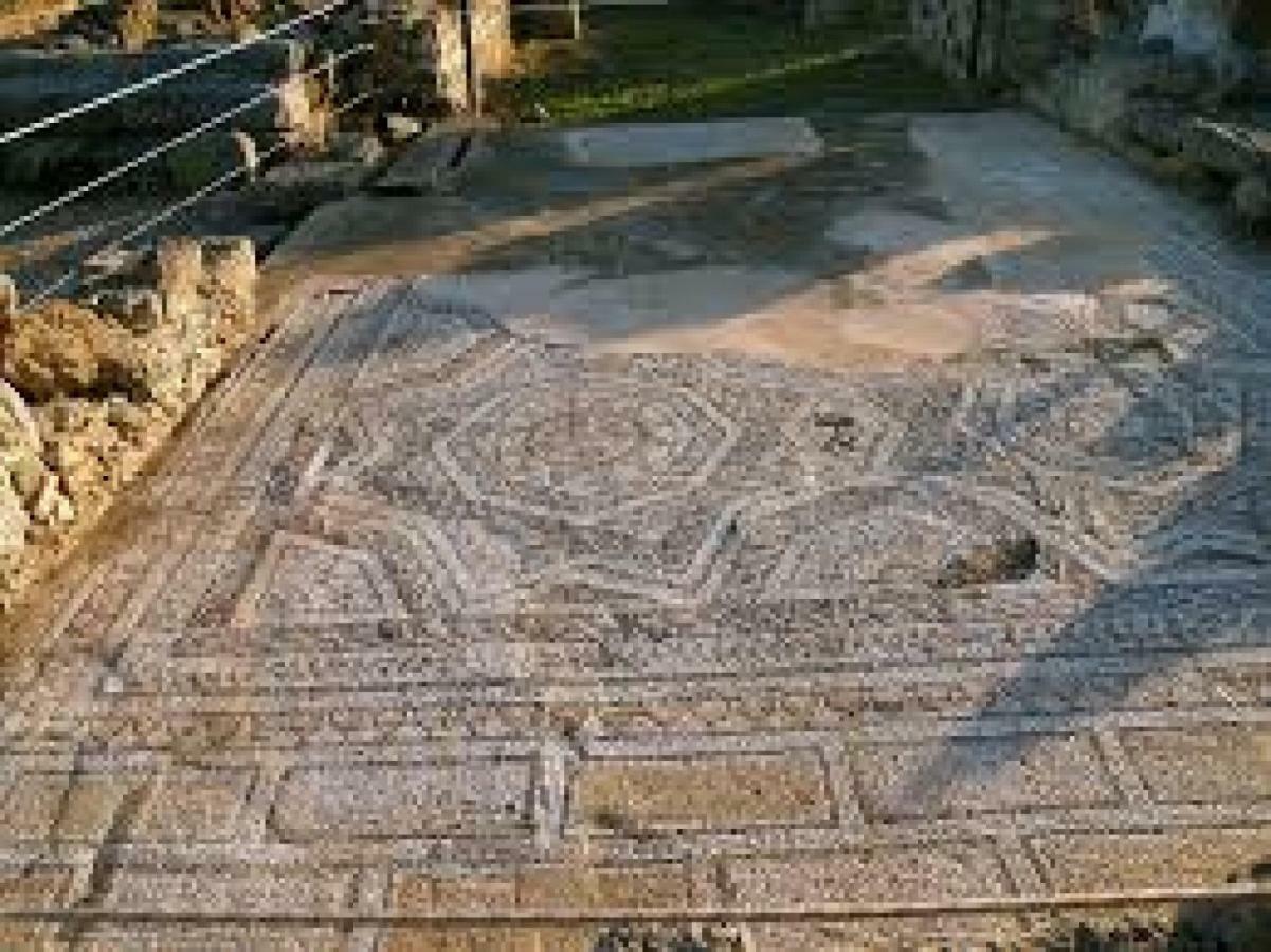 Appartamento A Pula Vicino Al Mare Екстер'єр фото