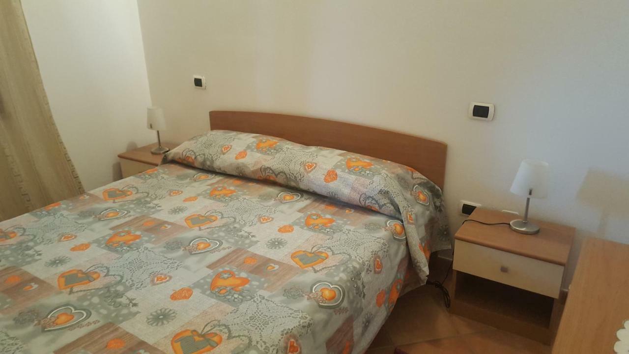 Appartamento A Pula Vicino Al Mare Екстер'єр фото